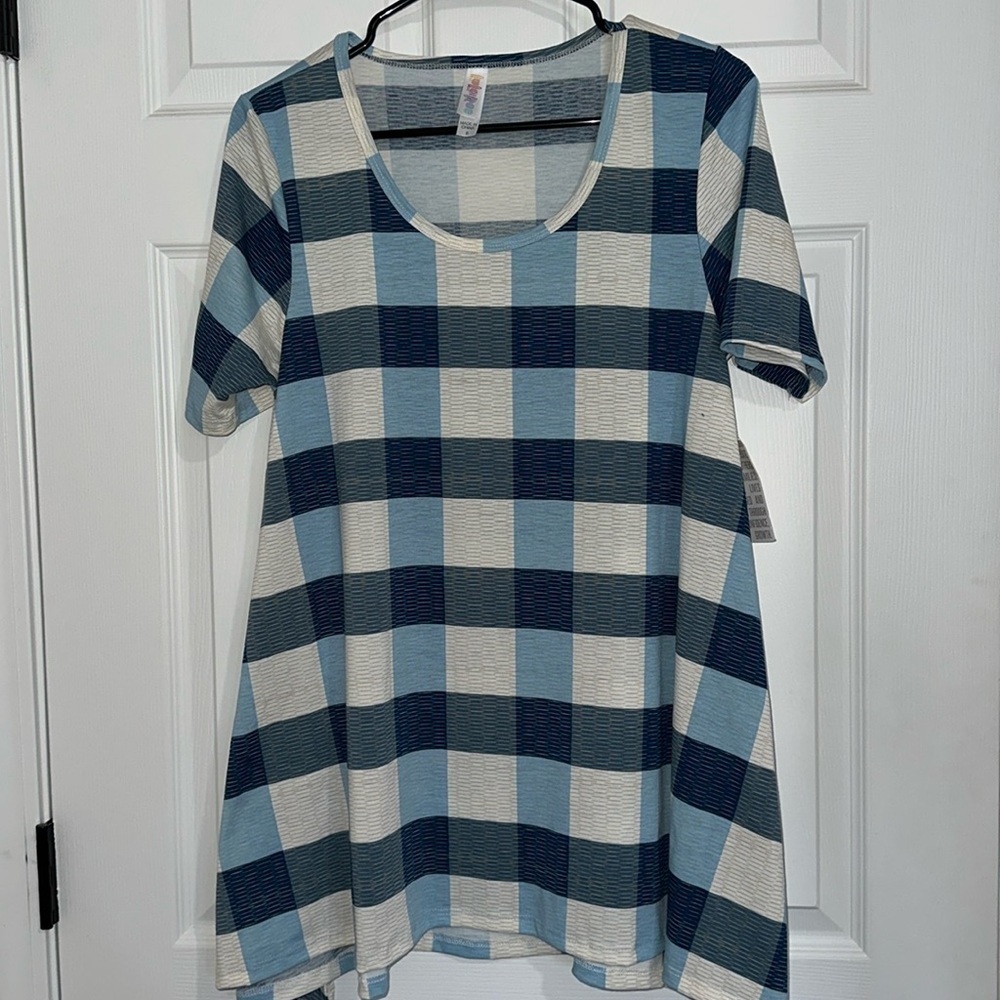 Lularoe Top - Picture 1 of 6